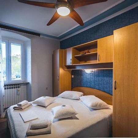 מוטובון Guest House Nena מראה חיצוני תמונה